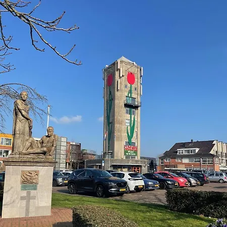 De Tulpentoren Roelofarendsveen