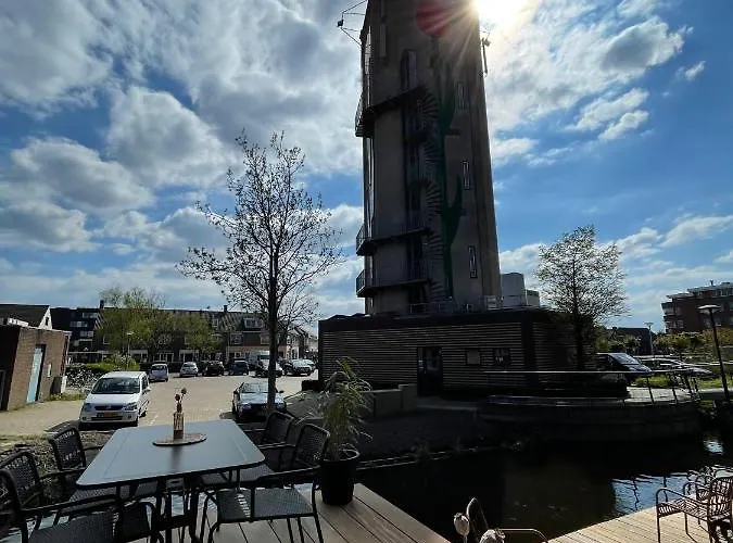 De Tulpentoren Frühstückspension