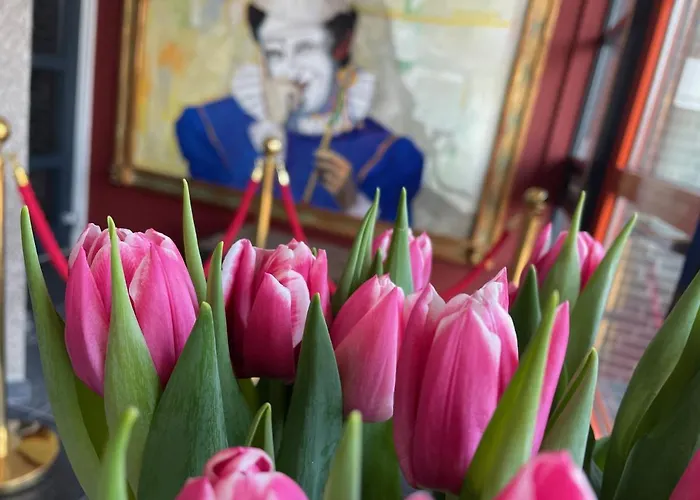 Bed & Breakfast De Tulpentoren 4*