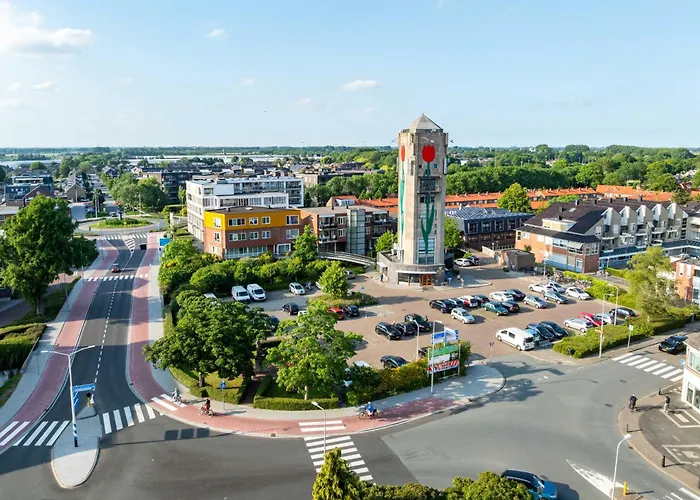 De Tulpentoren 4* Roelofarendsveen