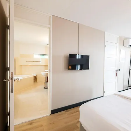 De Tulpentoren B&B Roelofarendsveen